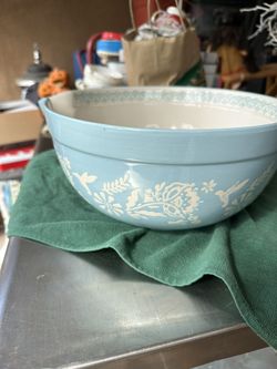 Pioneer Woman Large Bowls, 2/$19