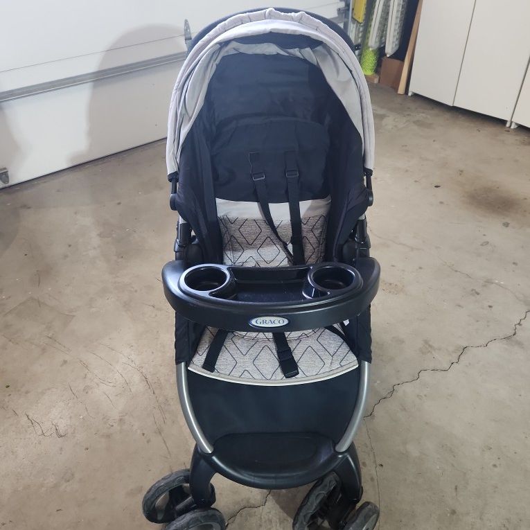 Gently Used Foldable Graco Stroller