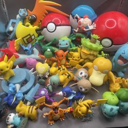 Large Lot Of Pokemon Figures 