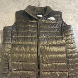 Northface vest, new without tag