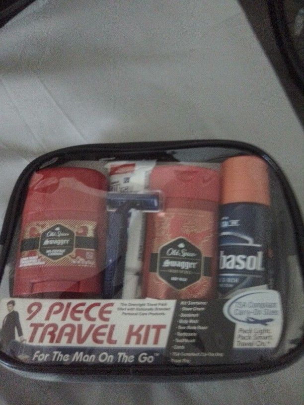 9 Piece Mens Travel Set  Deodorant, Bodywash Etc 