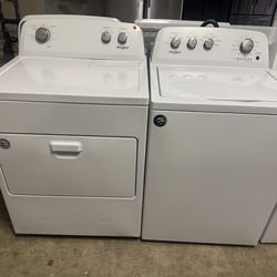 Whirlpool Washer And Dryer Set