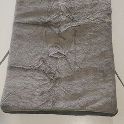 New 22" x 36" Dog Bed Memory (NO Brand Tag)