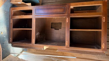 FREE  Cabinet-Great for garage storage work bench