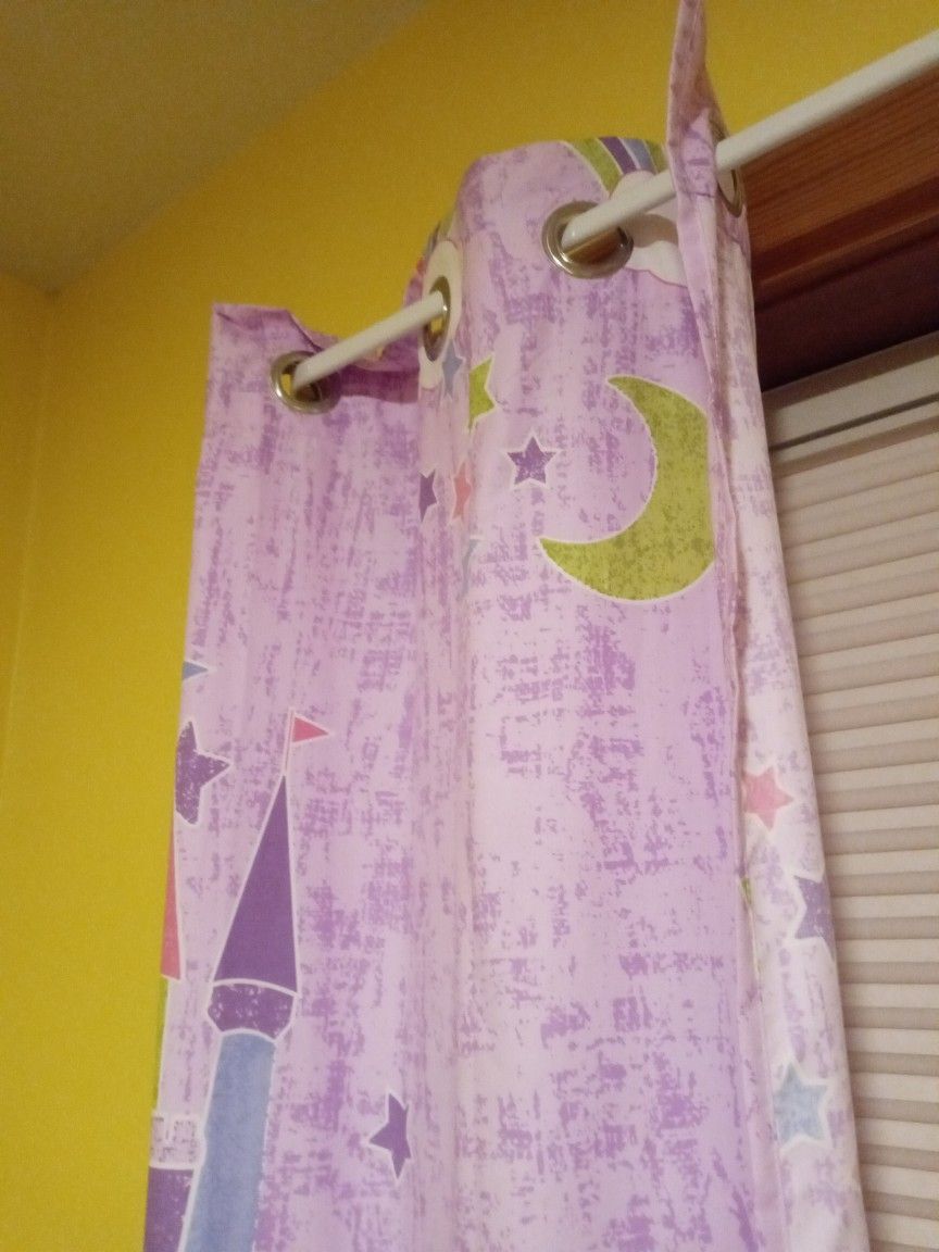 Unicorn Drapes Cross Posted North Riverside 