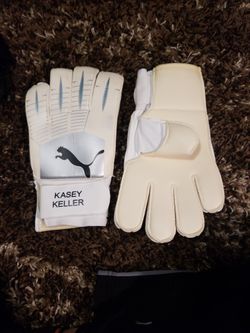 Puma Keller  goalie gloves Sz L/XL