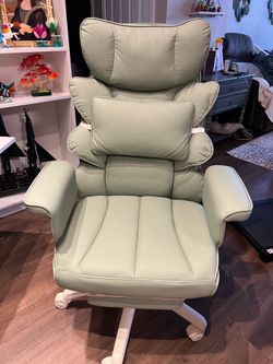 Ergonomic Big & Tall Office Chair