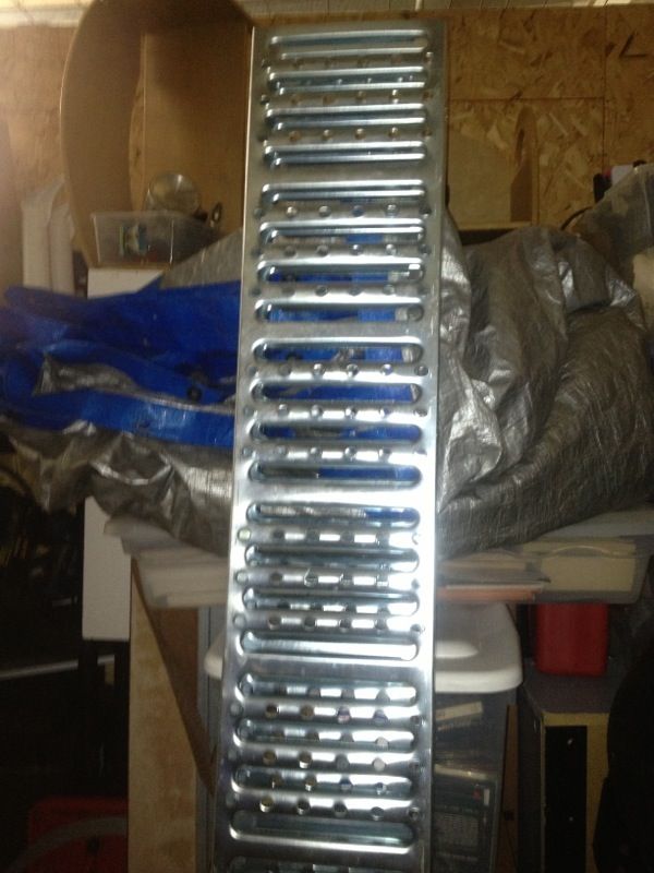 Harbor freight loading ramps