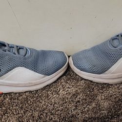 Woman's Sneakers