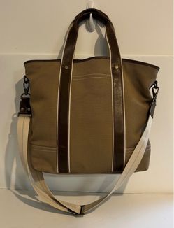 Authentic Coach Messenger *Rare*