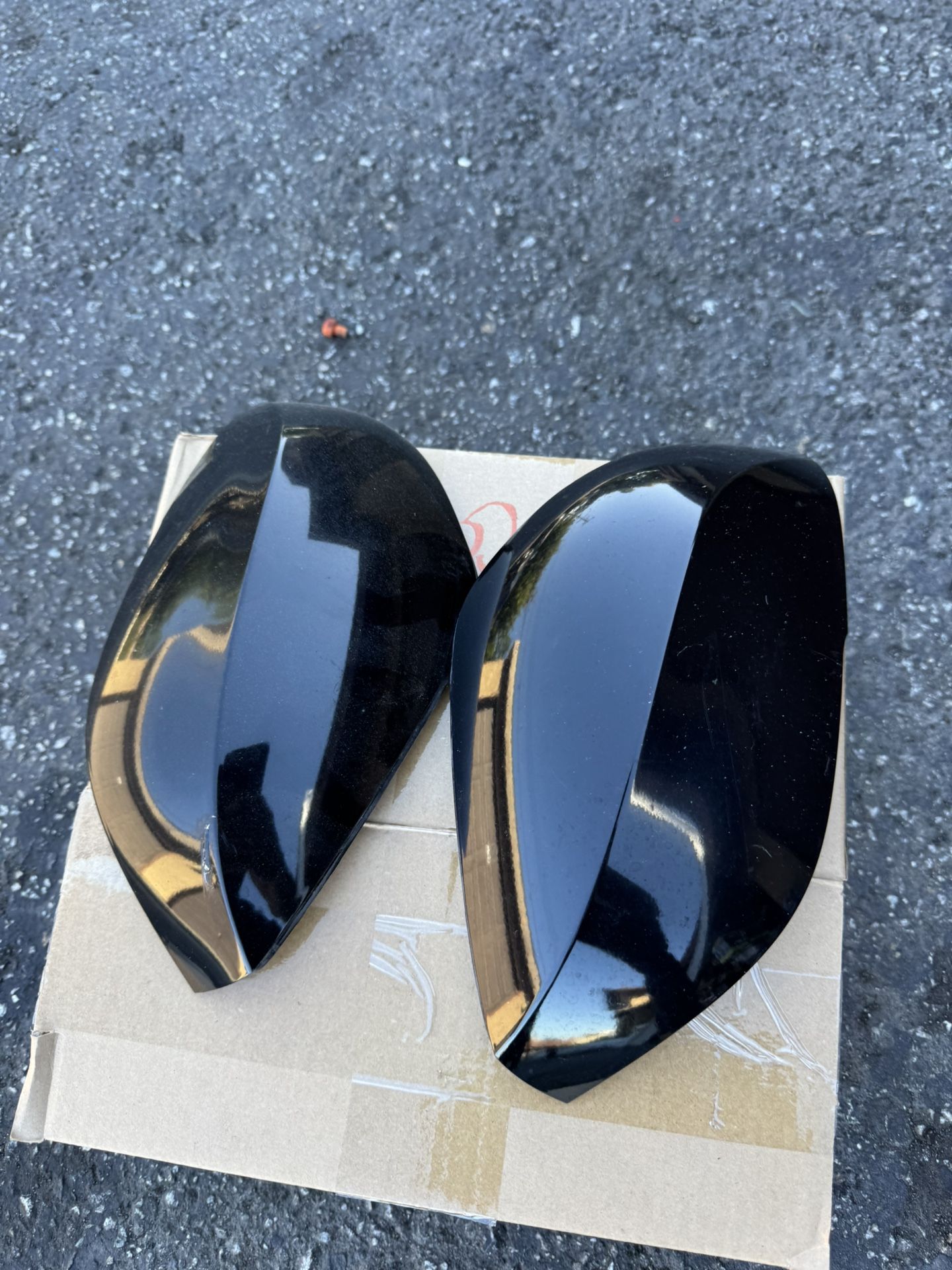 OEM INFINITI Q50 MIRROR CAPS