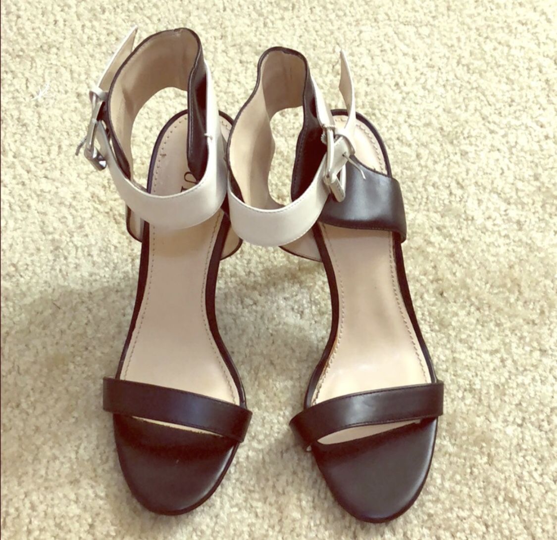 Guess heels black and white with strap size 7.5