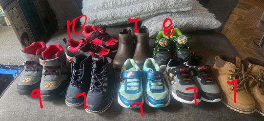 Toddler shoes .