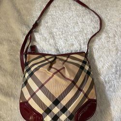 BURBERRY Patent Nova Check Julia Crossbody Bag Red  Size Base length: 10.00 in Height: 10.50 in Drop: 22.50 in  Description This is an authentic BURBE
