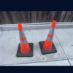 28 inch heavy duty cones 20$ each one