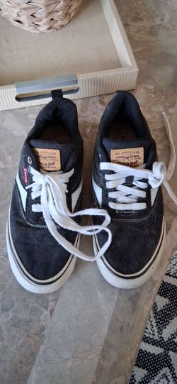 Unisex tennie   sz 7