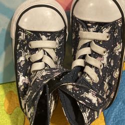 Converse   Unicorn Girls Toddlers  Size 6 