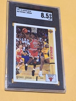 1991-92 UPPER DECK #44 MICHAEL JORDAN SGC 8.5 NM-MT 