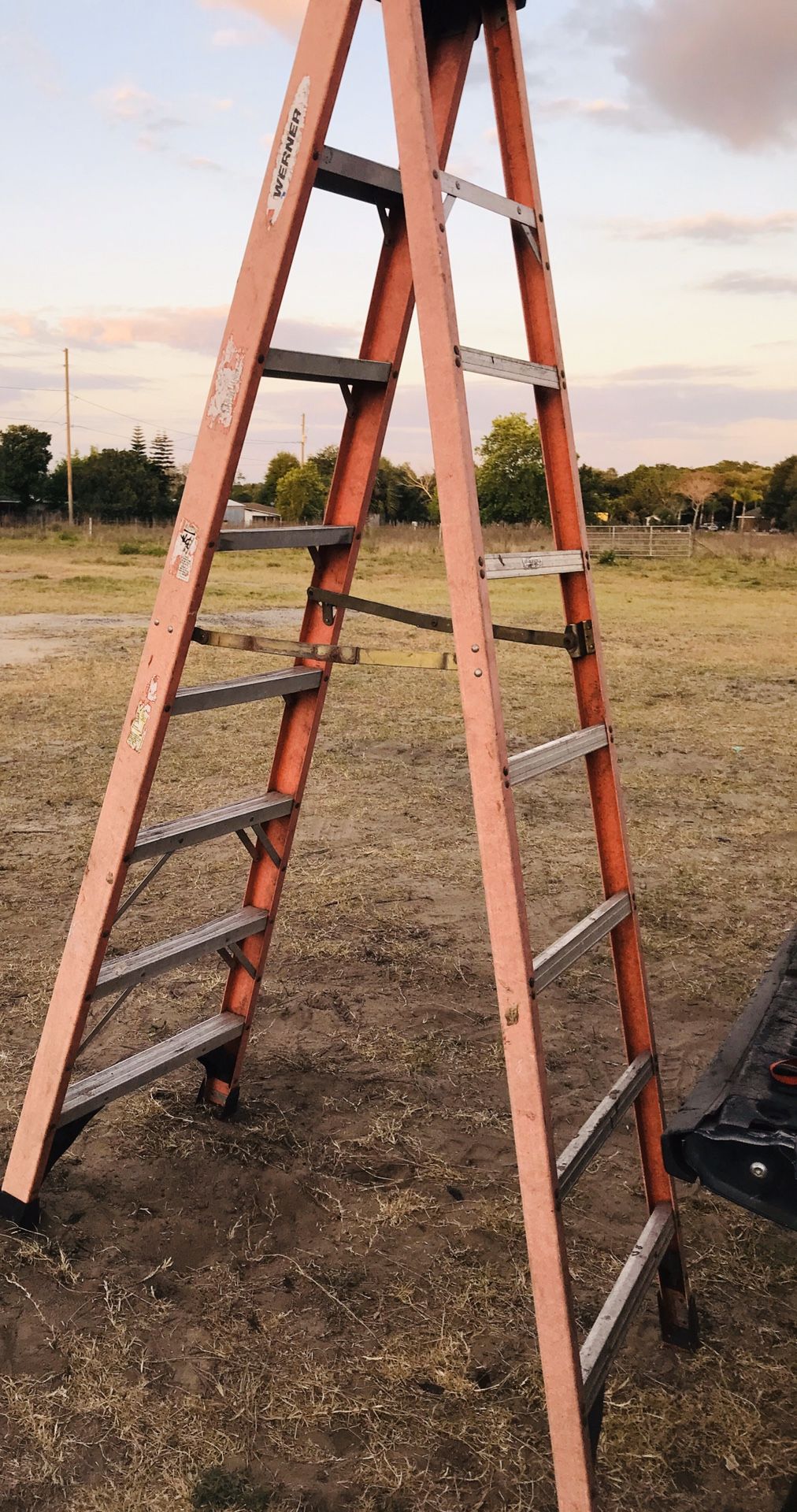 8 ft fiberglass WARNER ladder