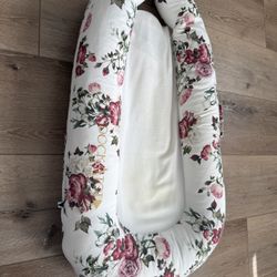 DockAtot Baby Lounger