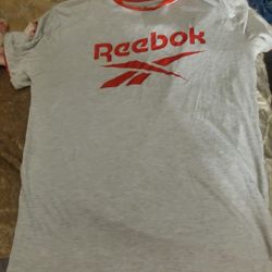 Reebok T-shirt