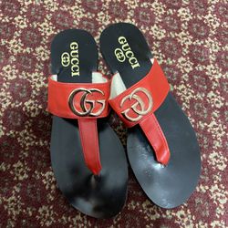 Gucci Red Sandles 