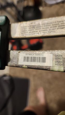 LH Left Handed 55# Bear Charge Bow Pkg - TRUGLO Sight, Victory Arrows, Case
