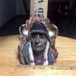 Beautiful Vintage Resin Figure Indian Head Statue - See Pictures For Size