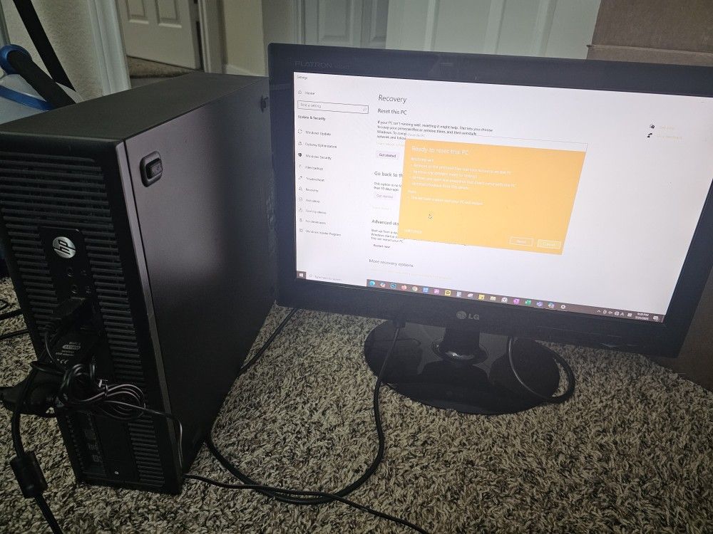 HP PC & LG Monitor