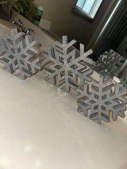 Glitter Snowflake Decoration From Hobby Lobby
