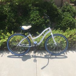 26” Huffy Cranbrook Ladies White Beach Cruiser 