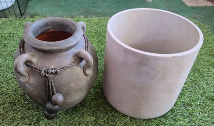 Indoor vase and planter