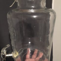 2 Gallon Glass Jug With Faucet