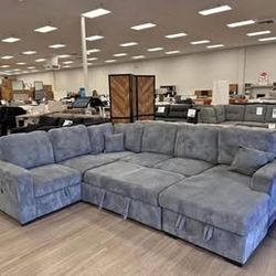 Sectional Sofa With Pullout & Storage