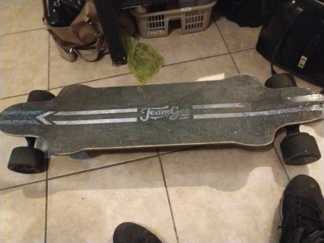 AElectric Skateboard