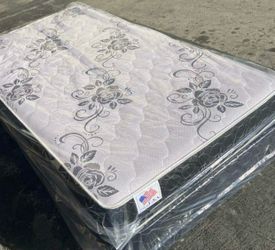 Deluxe brand full size set