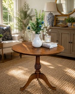 ✨ STUNNING ETHAN ALLEN PEDESTAL TABLE ✨