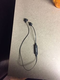 Merkury wireless bluetooth headphones