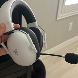 Razor headset