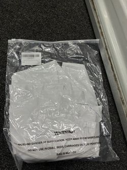 XS CHEFS TOP BLACK & WHITE $20 FOR BOTH