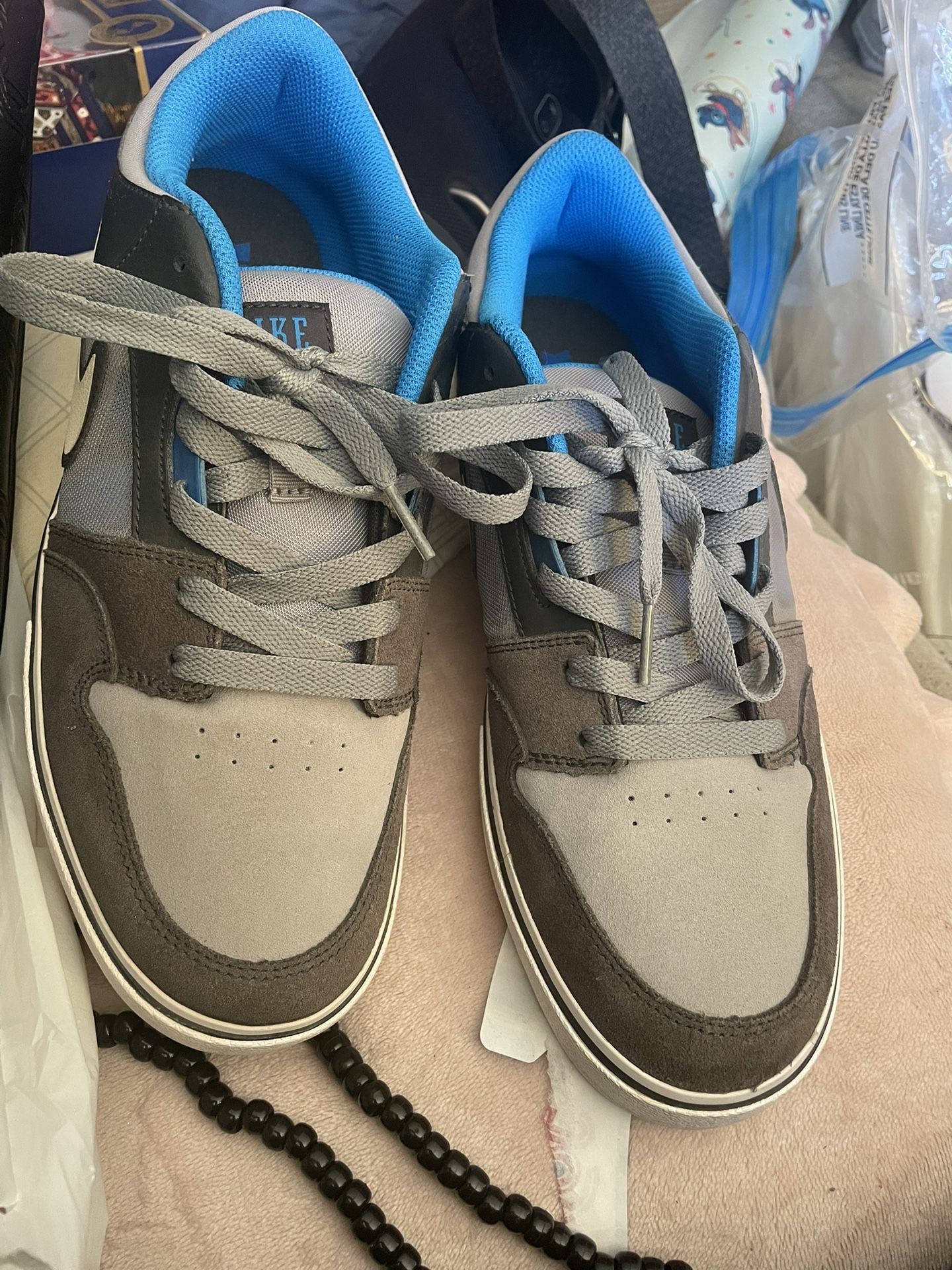 BLUE AND GRAY MENS NIKES