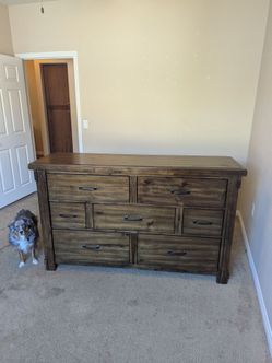 Dresser
