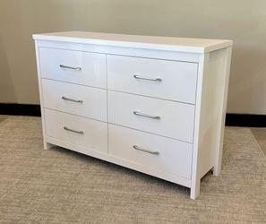 6-Drawer Lowboy Dresser