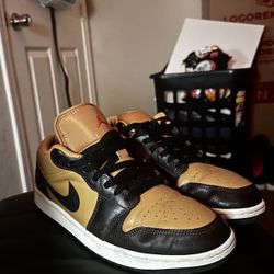 Jordan 1 Low SE Flax
