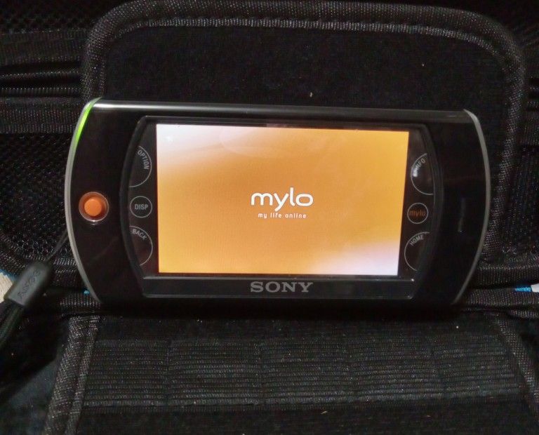 Sony Mylo Communications Device