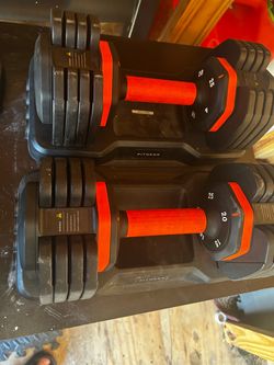 Adjustable Dumbbell Set