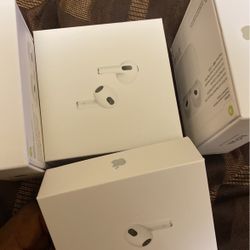 Apple AirPods Gen 3 