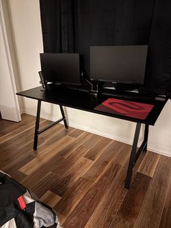 Excellent condition desk
