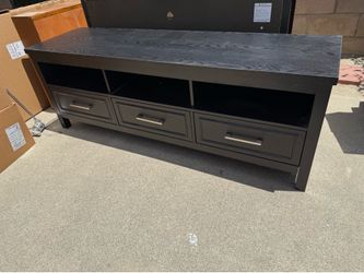 Entertainment console