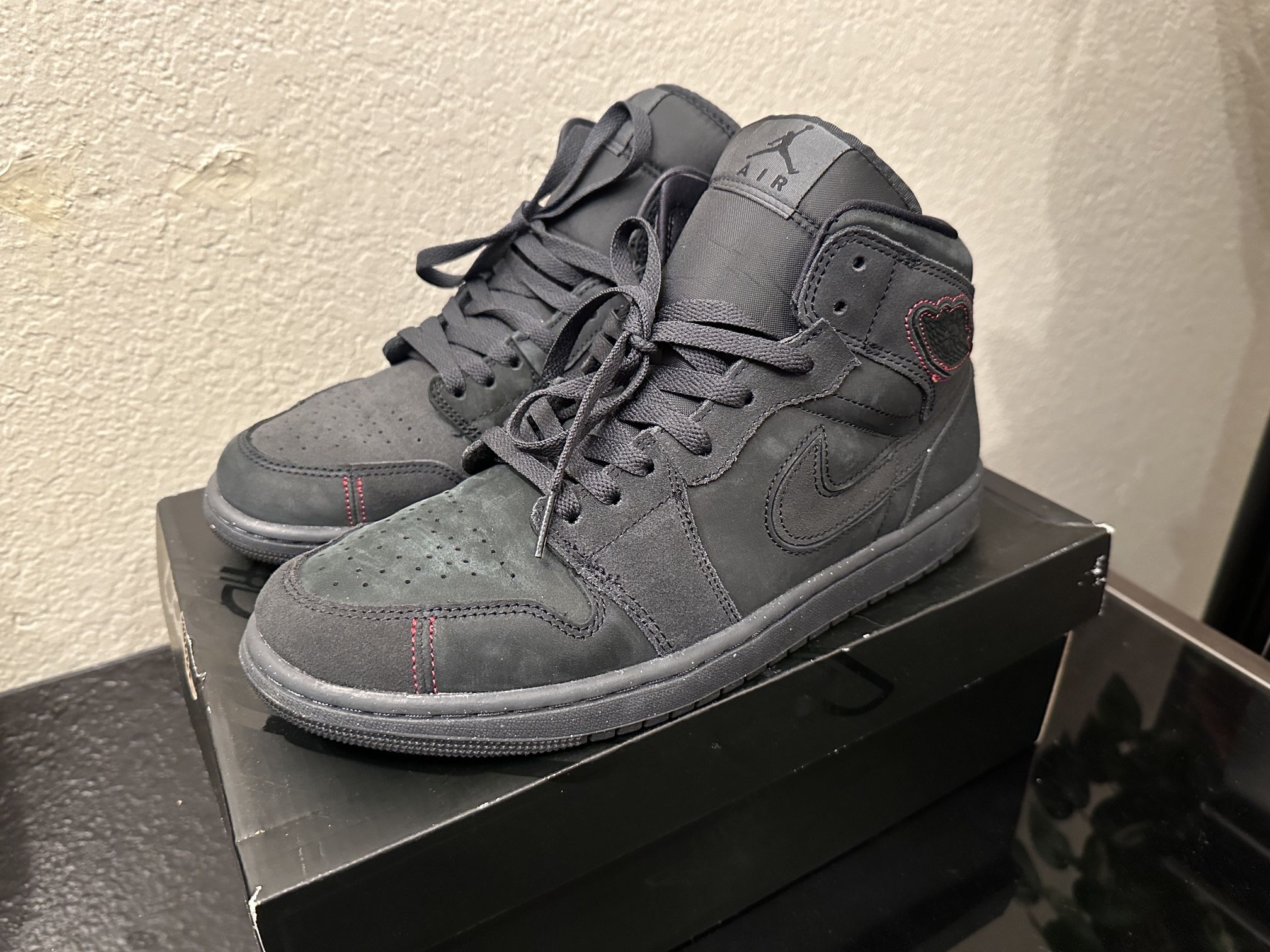 Air Jordan 1 Mid Craft SE (Size 10)